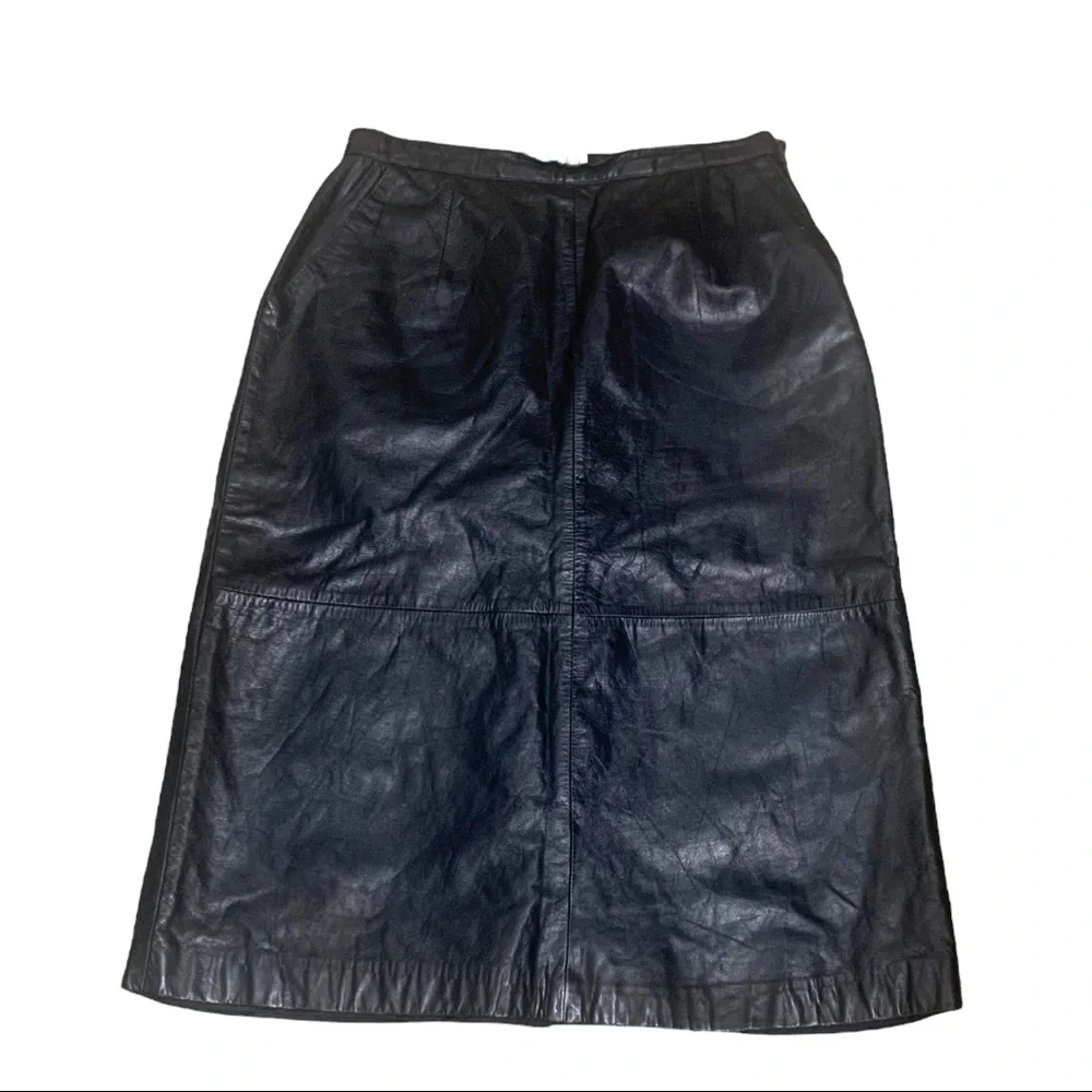 Vintage Leather pencil Skirt fully lined Italy 80’s w pockets by Pia Rucci Italy